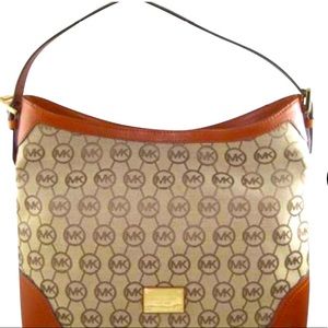 Like New!! 💕Authentic💕 Michael Kors Millbrook Large Shoulder Bag